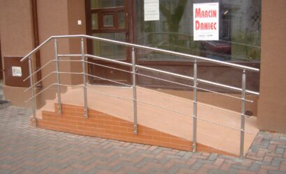 Balustrady nierdzewne