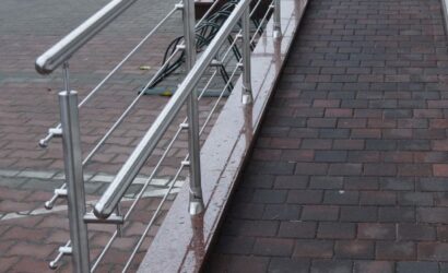 Balustrady nierdzewne