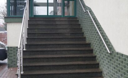 Balustrady nierdzewne