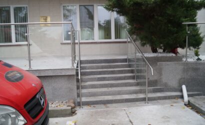 Balustrady nierdzewne