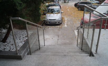 Balustrady nierdzewne