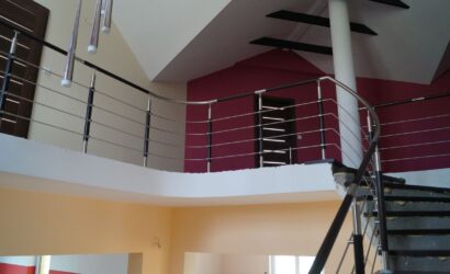 Balustrady nierdzewne