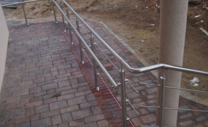 Balustrady nierdzewne