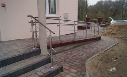 Balustrady nierdzewne