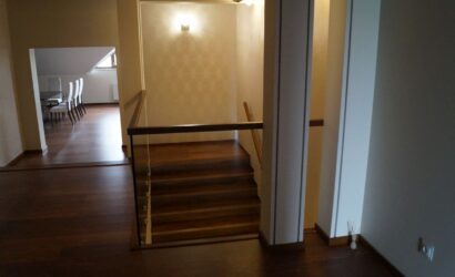 Stopnie z podstopniami na beton