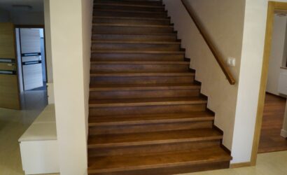 Stopnie z podstopniami na beton