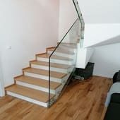 Obicie schodów betonowych